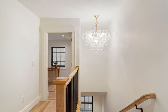 9B Mt. Auburn Street B, Cambridge, MA 02138