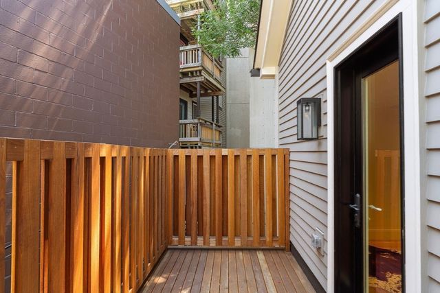 9B Mt. Auburn Street B, Cambridge, MA 02138