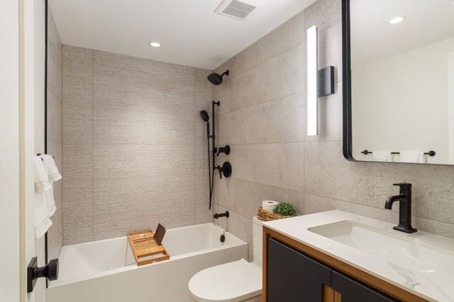 9B Mt. Auburn Street B, Cambridge, MA 02138