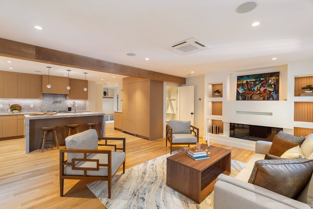 9B Mt. Auburn Street B, Cambridge, MA 02138