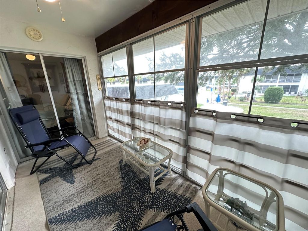 Image 23 of property listing at 204 46TH AVENUE TERRACE W 410, Bradenton, FL 34207