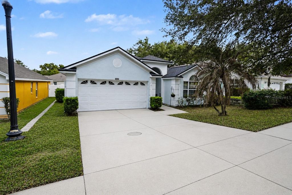 10424 STONEPARK DRIVE DRIVE, Leesburg, FL 34788