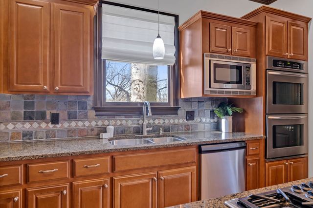 1824B 6th Ave, N, Nashville, TN 37208