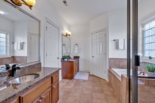 1824B 6th Ave, N, Nashville, TN 37208