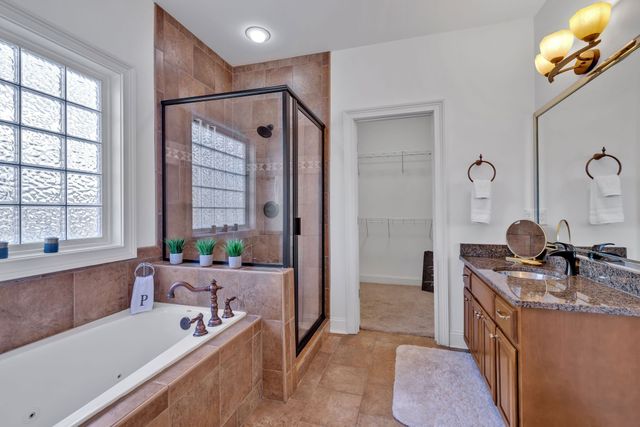 1824B 6th Ave, N, Nashville, TN 37208