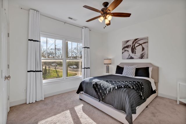 1824B 6th Ave, N, Nashville, TN 37208