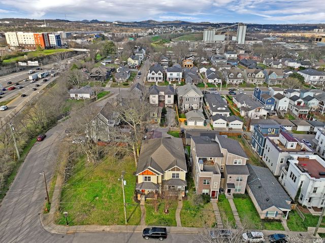 1824B 6th Ave, N, Nashville, TN 37208