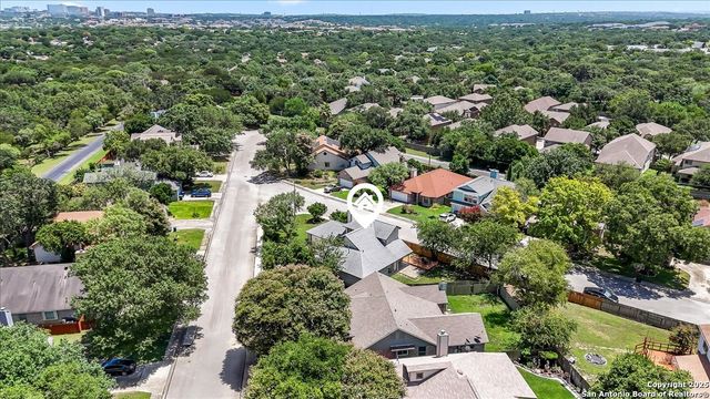10133 Sandyglen, San Antonio, TX 78240