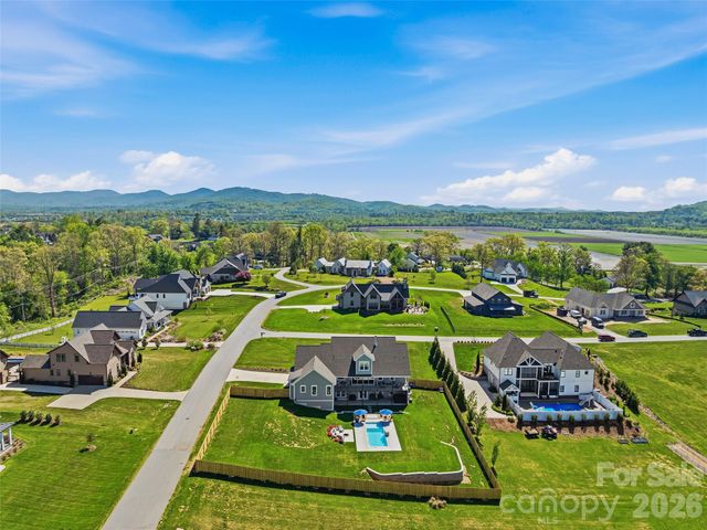 16 Pisgah Ridge Trail, Mills River, NC 28759