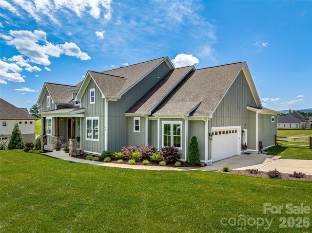 16 Pisgah Ridge Trail, Mills River, NC 28759