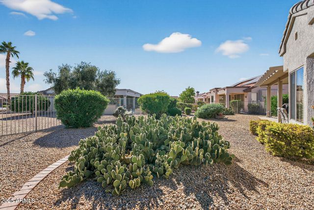 17703 N ESCALENTE Lane, Surprise, AZ 85374