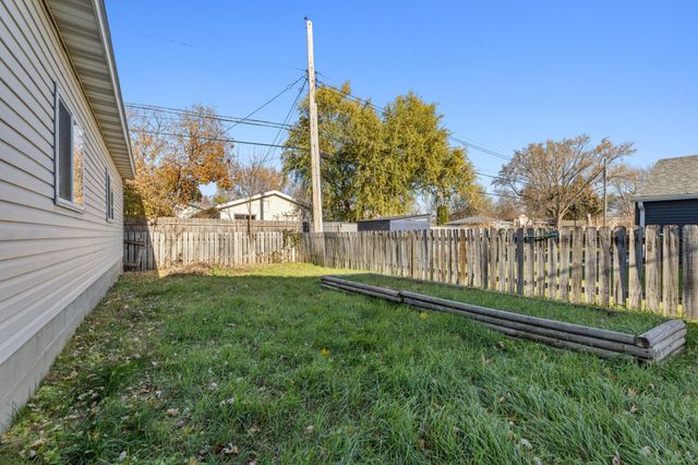 616 E Sarnia Street, Winona, MN 55987