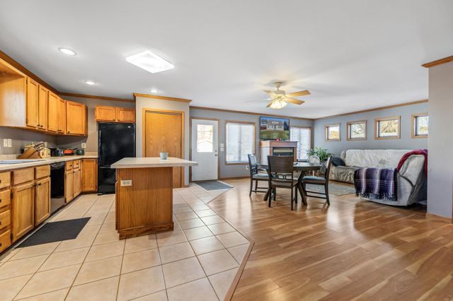 616 E Sarnia Street, Winona, MN 55987