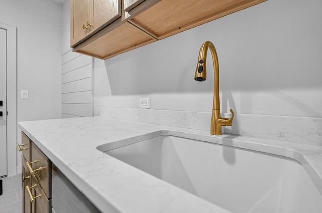 1438 Greenleaf Court, Sun Prairie, WI 53590