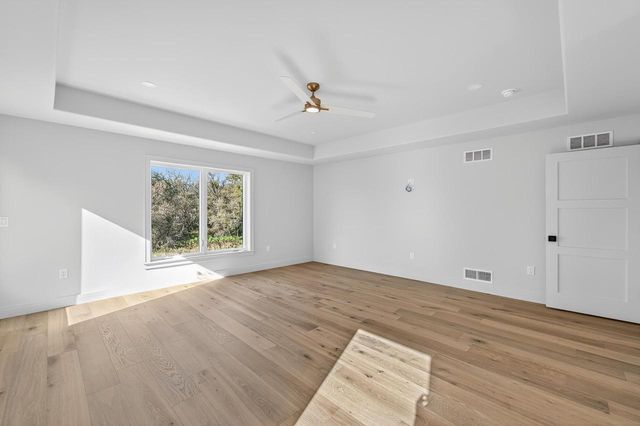 1438 Greenleaf Court, Sun Prairie, WI 53590