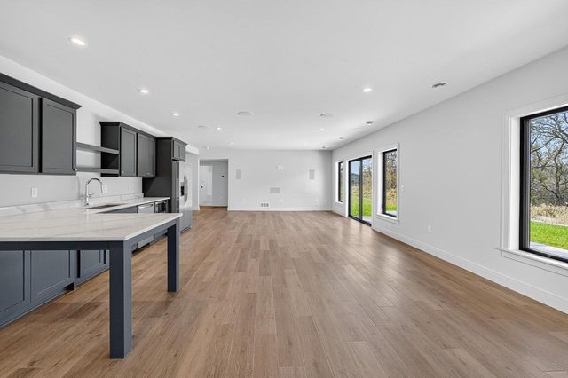 1438 Greenleaf Court, Sun Prairie, WI 53590