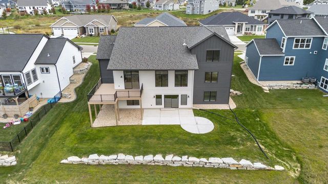 1438 Greenleaf Court, Sun Prairie, WI 53590