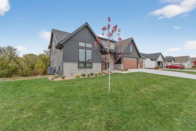 1438 Greenleaf Court, Sun Prairie, WI 53590