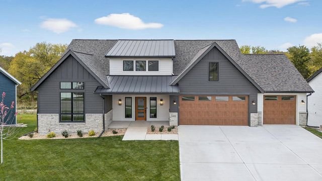 1438 Greenleaf Court, Sun Prairie, WI 53590