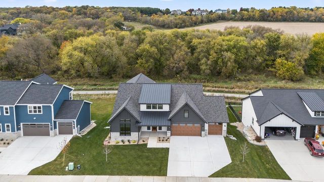 1438 Greenleaf Court, Sun Prairie, WI 53590