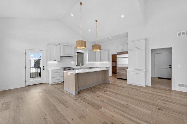 1438 Greenleaf Court, Sun Prairie, WI 53590