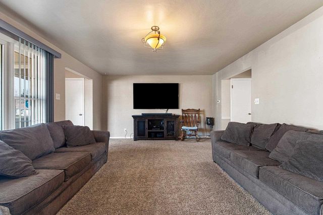 1319 OREGON STREET, Green Bay, WI 54303