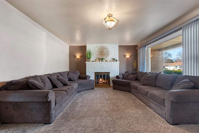 1319 OREGON STREET, Green Bay, WI 54303
