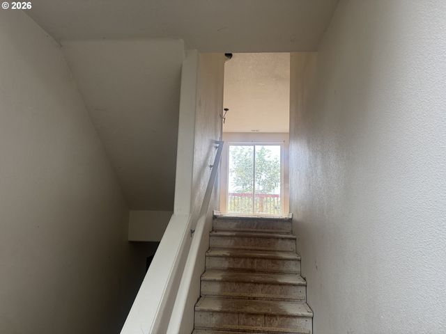 20610 Nw SEDONA Ln, Beaverton, OR 97006