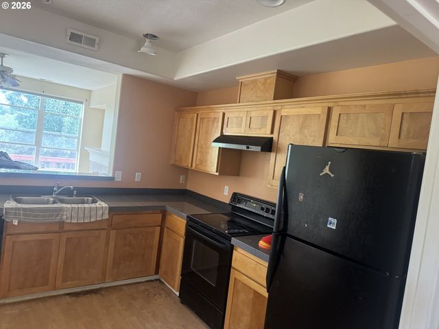20610 Nw SEDONA Ln, Beaverton, OR 97006