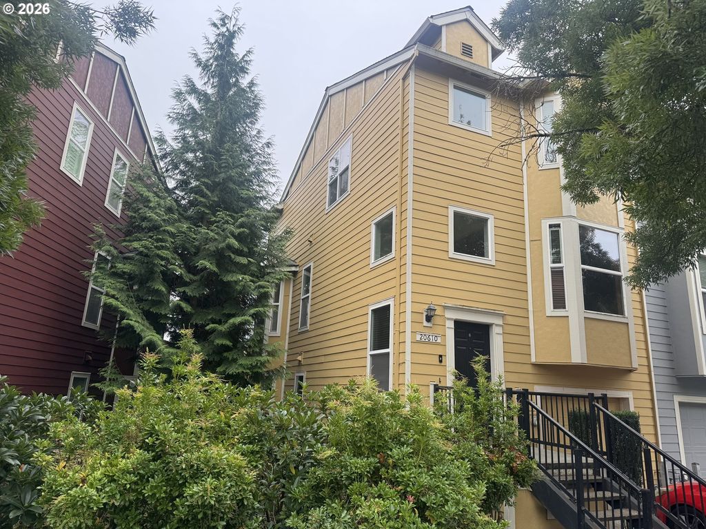 20610 Nw SEDONA Ln, Beaverton, OR 97006