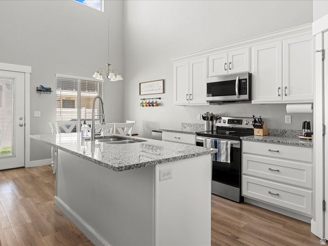 2360 W HOWARD ST, West Haven, UT 84401