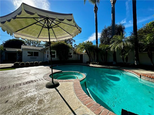 11741 Otsego Street, Valley Village, CA 91607