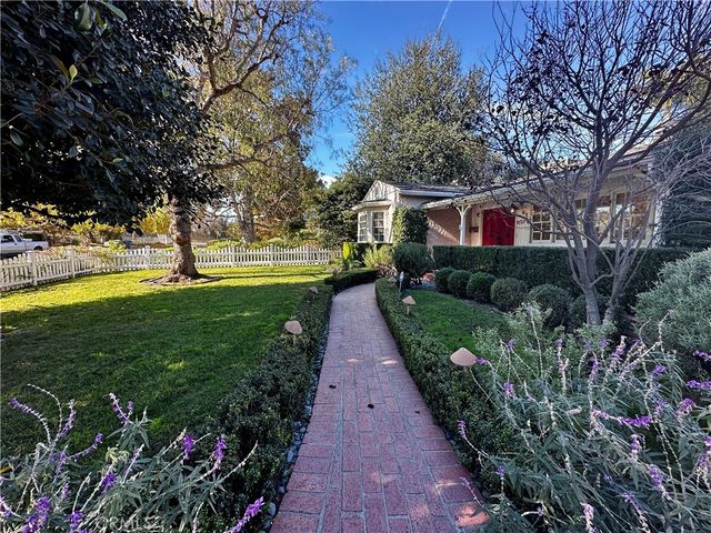 11741 Otsego Street, Valley Village, CA 91607