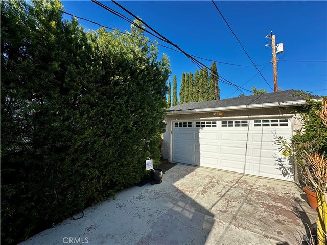 11741 Otsego Street, Valley Village, CA 91607