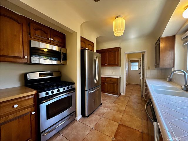 11741 Otsego Street, Valley Village, CA 91607