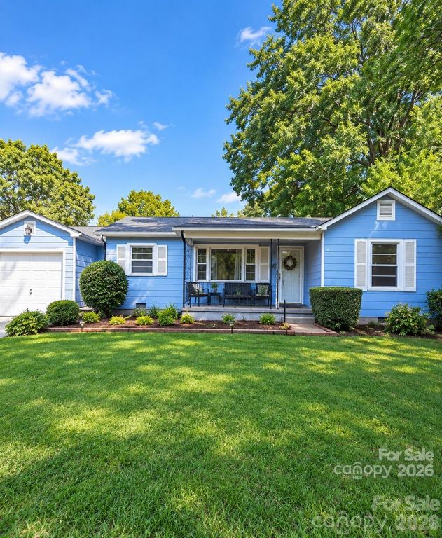 3828 Plainview Road, Charlotte, NC 28208