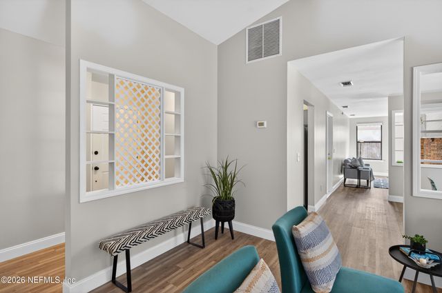 3042 HAMPSTEAD Drive, Jacksonville, FL 32225