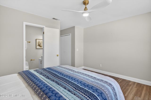 3042 HAMPSTEAD Drive, Jacksonville, FL 32225