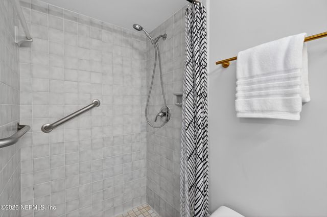 3042 HAMPSTEAD Drive, Jacksonville, FL 32225