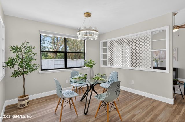 3042 HAMPSTEAD Drive, Jacksonville, FL 32225