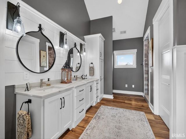 15306 Covington Road, Fort Wayne, IN 46814