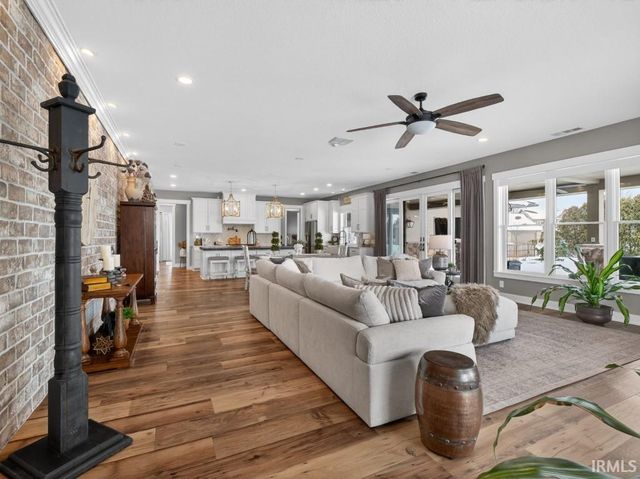 15306 Covington Road, Fort Wayne, IN 46814