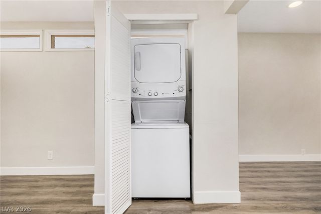 850 Tam O Shanter, Las Vegas, NV 89109