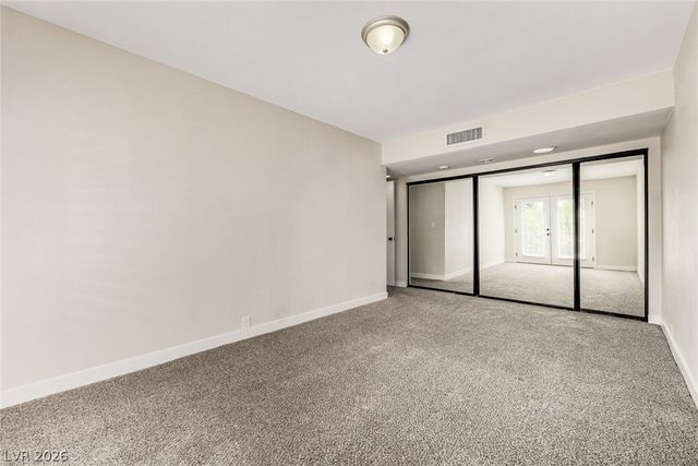 850 Tam O Shanter, Las Vegas, NV 89109