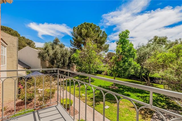 850 Tam O Shanter, Las Vegas, NV 89109