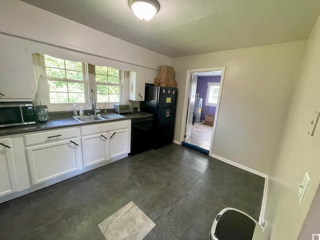 38 Orchard Drive, Clinton, KY 42031