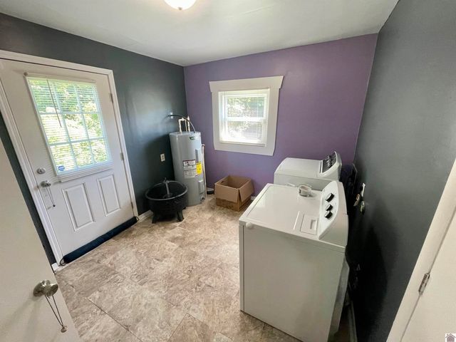 38 Orchard Drive, Clinton, KY 42031