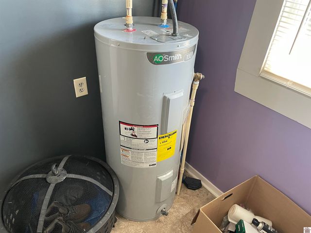 38 Orchard Drive, Clinton, KY 42031