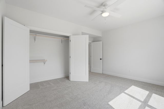 5212 WHISPER DR, Columbia, MO 65203