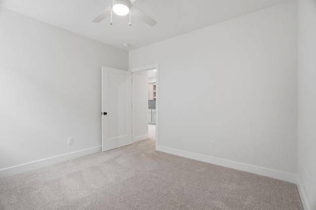 5212 WHISPER DR, Columbia, MO 65203
